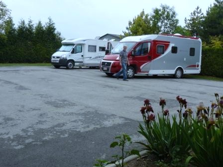 Aire camping-car  Villeneuve-Renneville-Chevigny (51130) - Photo 1